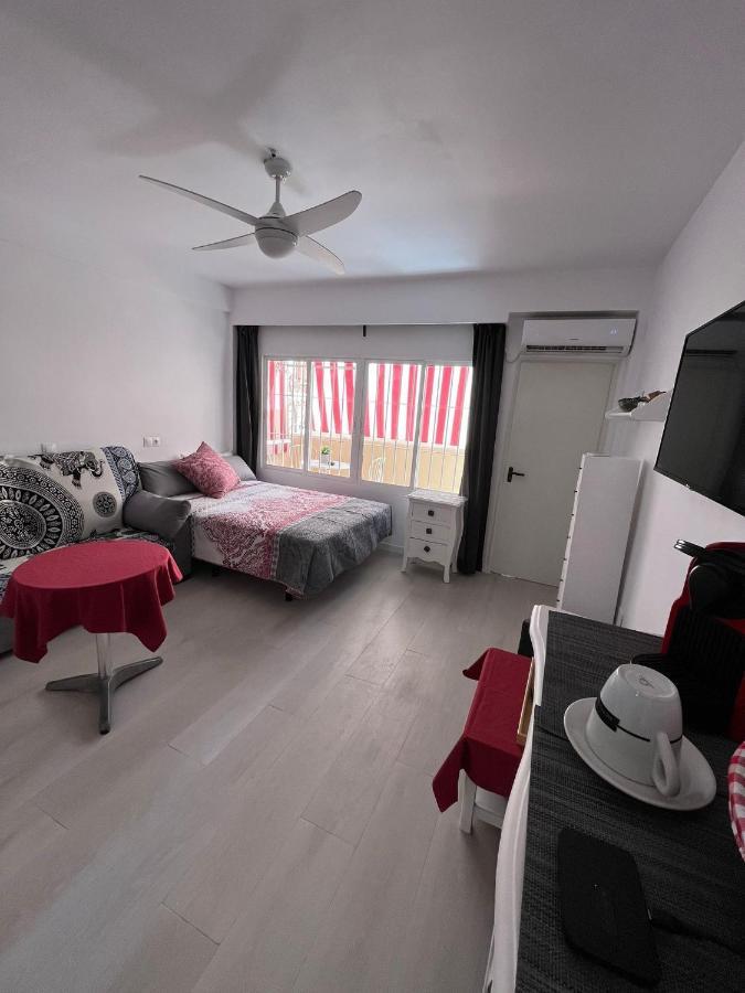 Estudio Romantico La Carihuela Torremolinos Ngoại thất bức ảnh